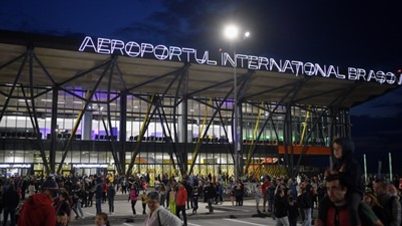 Peste 10.000 de pasageri pe Aeroportul International Brasov-Ghimbav, in luna martie